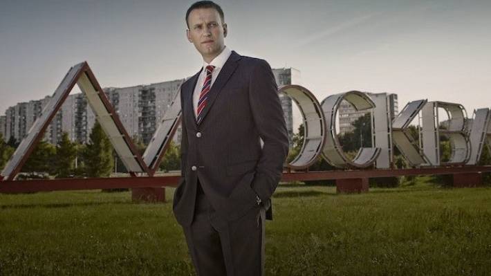 Навальный пообещал участникам незаконных митингов возместить миллионные штрафы