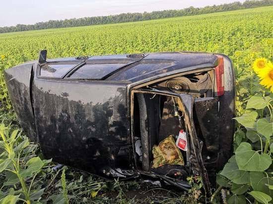 Пассажир ВАЗа погиб в опрокинувшейся машине в Бузулукском районе