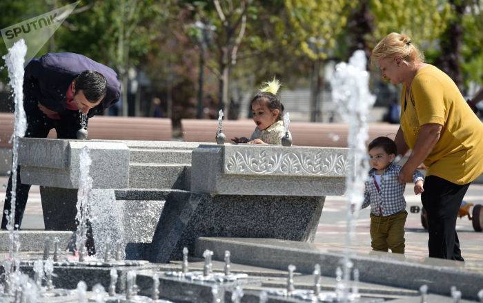 40-градусная жара в Ереване: синоптики "порадовали" прогнозом погоды в выходные дни