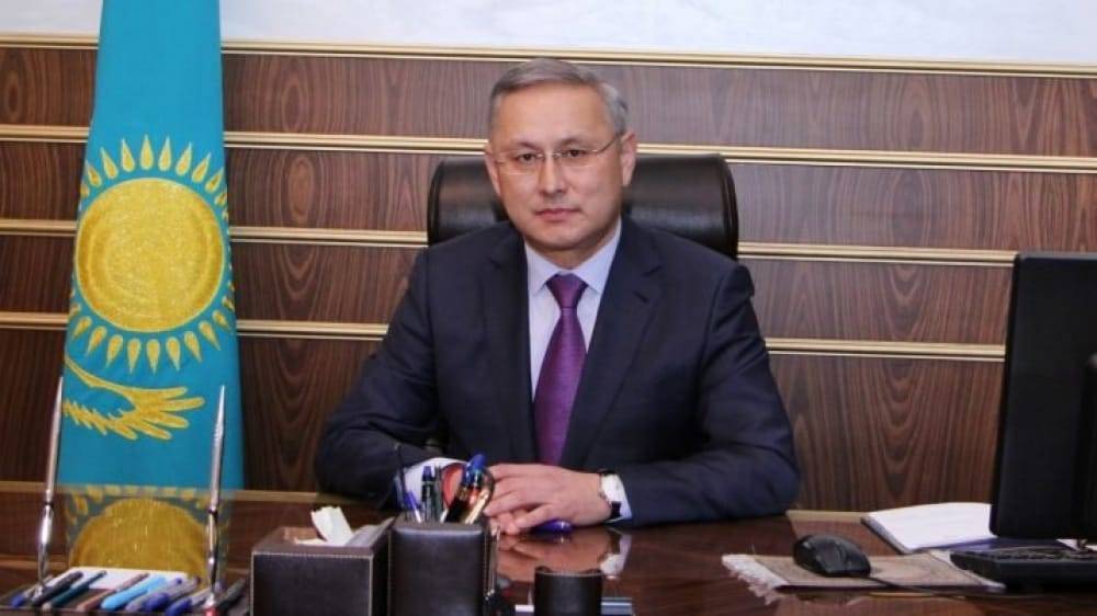 Бейбит Исабаев стал главой представительства Президента в Парламенте