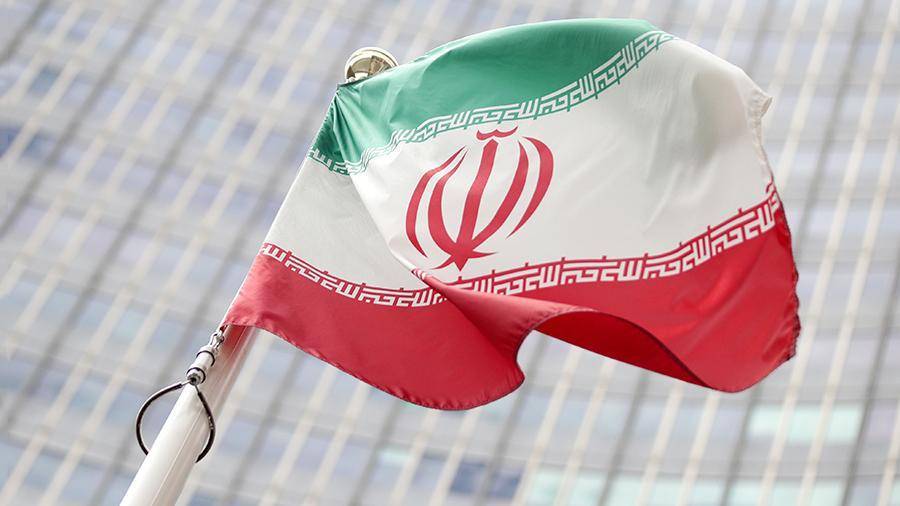 США ввели санкции против пяти человек и семи компаний из Ирана
