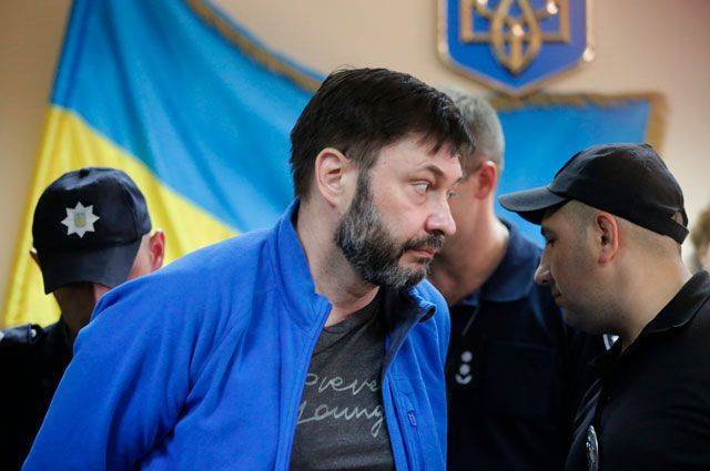 Суд в Киеве продлил арест Вышинскому