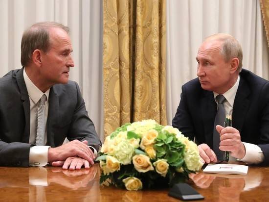 Путин обласкал Медведчука и «нейтрализовал» Лукашенко в Петербурге