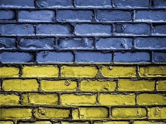 Украина ввела спецпошлины на российское дизтопливо и сжиженный газ