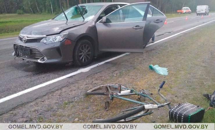 В Светлогорском районе Toyota насмерть сбила велосипедистку