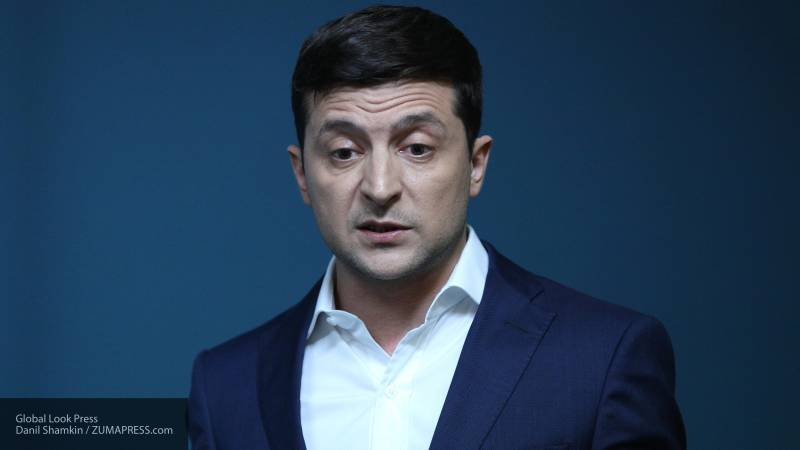 Скандал между Зеленским и директором николаевского аэропорта попал на видео