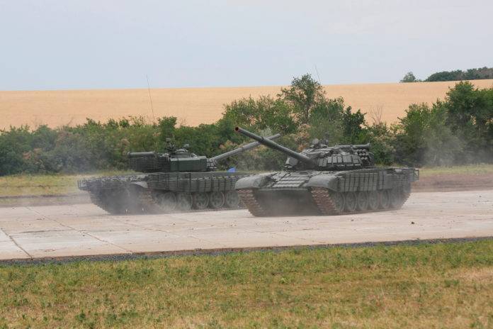 В РФ продемонстрировали танки, дислоцированные у границы с Украиной