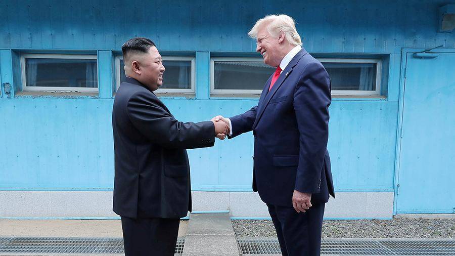 Трамп заявил об ожидании встречи с Ким Чен Ыном в ближайшее время