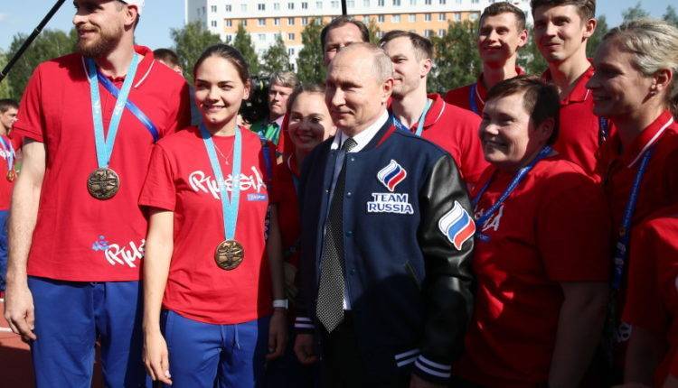 Путин похвалил российских атлетов за красивое выступление на Европейских играх