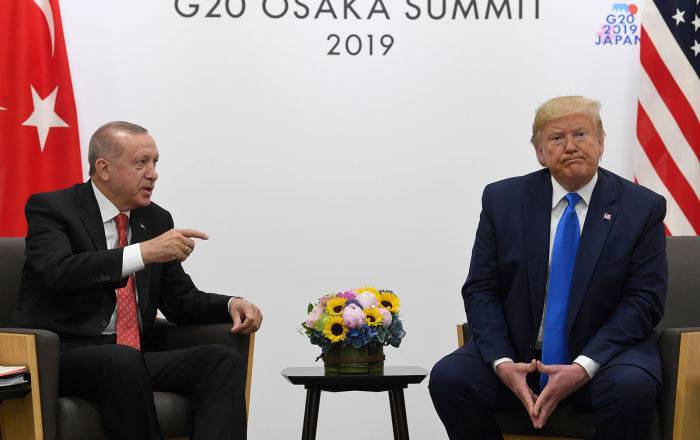 Триумф в вопросе "Триумфа": Трамп не убедил Эрдогана отказаться от С-400, но честь сберег
