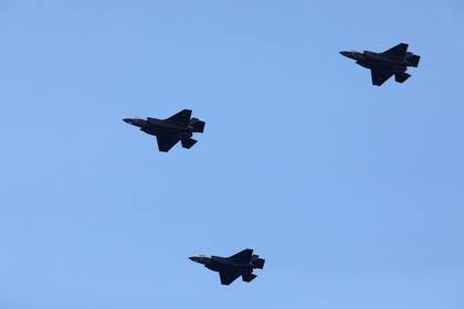 Турция захотела купить российские самолеты вместо F-35