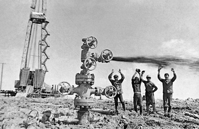Как СССР на нефтегазовую иглу Европу подсадил | Русская семерка
