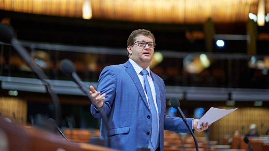 Представитель Украины в ПАСЕ назвал Зеленского «невеждой»