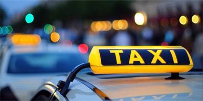 В Орловской области таксист избил пассажирку