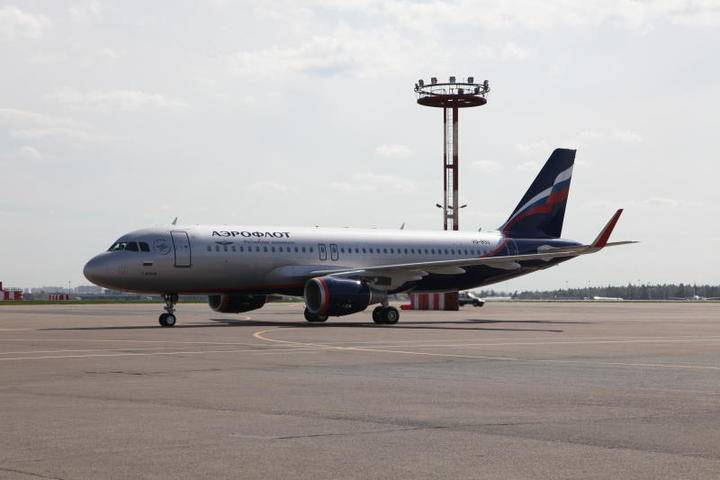 СМИ: Чехия запретила полеты в Прагу из-за условий по транссибирским маршрутам