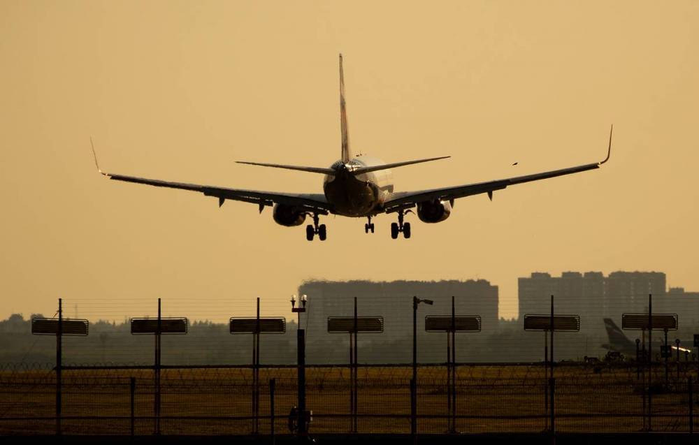 Источник: число рейсов "Аэрофлота" из Москвы в Прагу сокращено из-за переговоров ведомств
