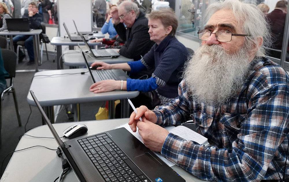 Планируют ли россияне работать после выхода на пенсию?