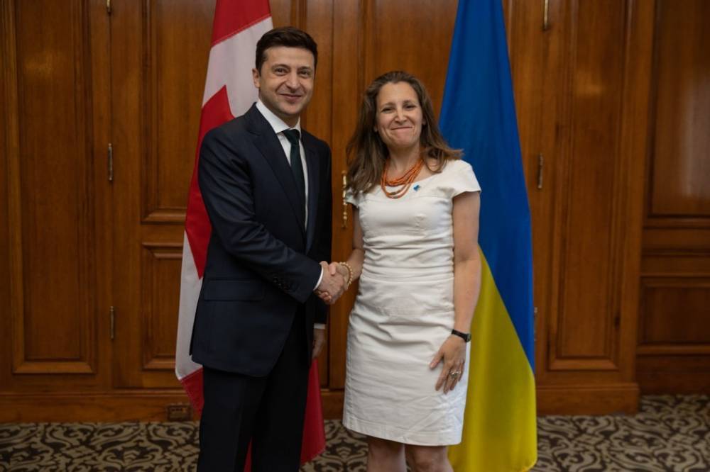 Зеленский встретился с министром иностранных дел Канады