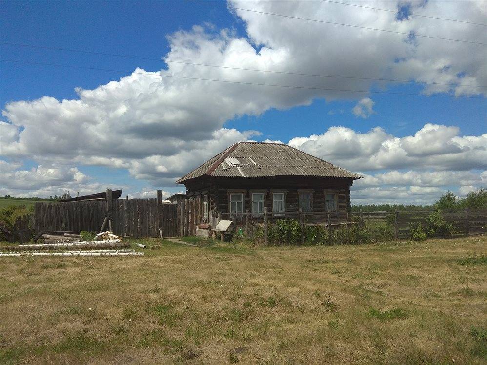 В поисках предков. Почему в Ульяновской области исчезают села и куда возвращаются люди