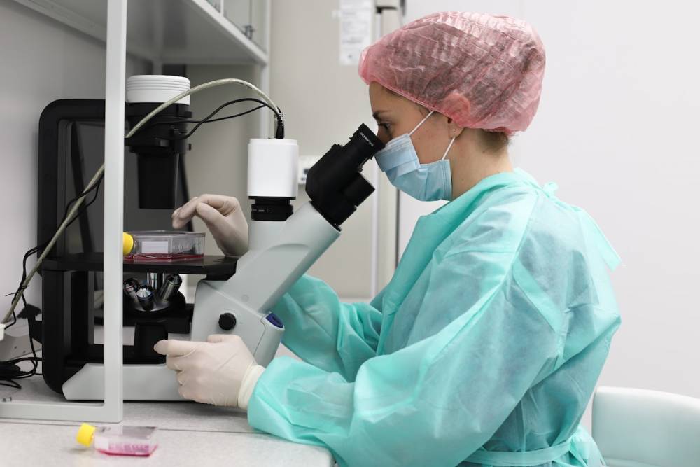 Казахстанцам с болезнями суставов предложили лечение стволовыми клетками