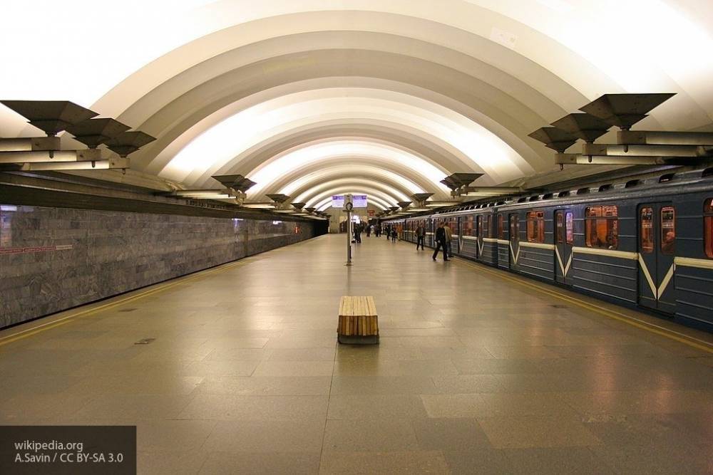 «Трансмашхолдинг» создал уникальные вагоны для Петербургского метро