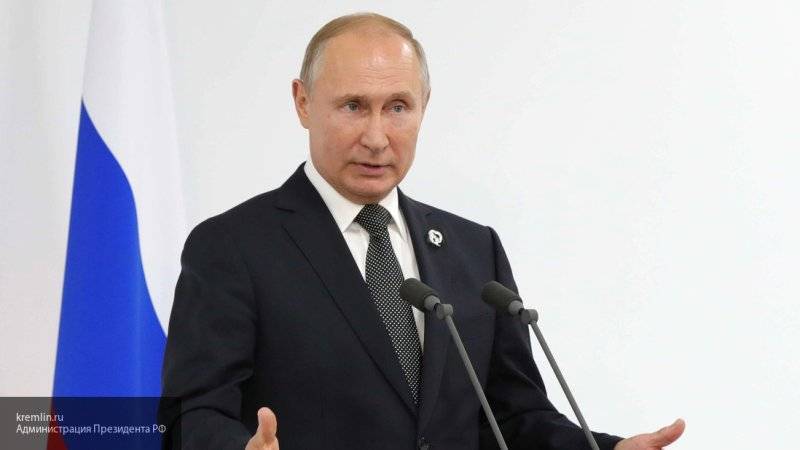 Путин отменил свое участие в форуме "Реки России", рассказал Песков