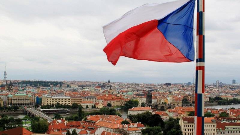 Гендиректор "Уральских авиалиний" назвал причину отмены Чехией разрешения на полеты из РФ