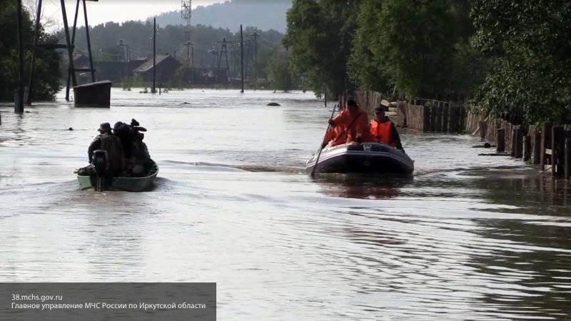 Четыре человека из 17 пропавших без вести найдены живыми при наводнении в Иркутской области