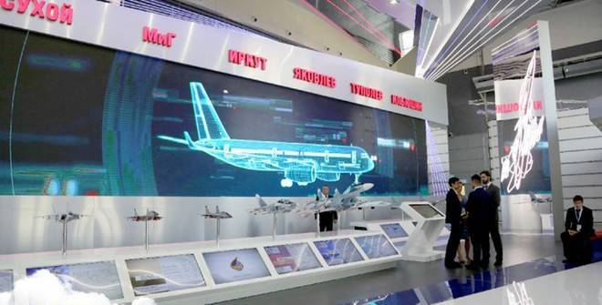 В России из крупнейшей авиационной компании уволились около сотни топ-менеджеров