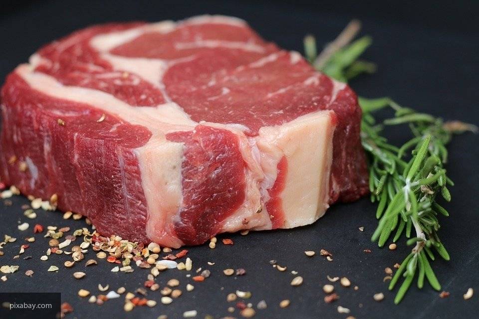 Ученые доказали, что красное и белое мясо одинаково повышают холестерин