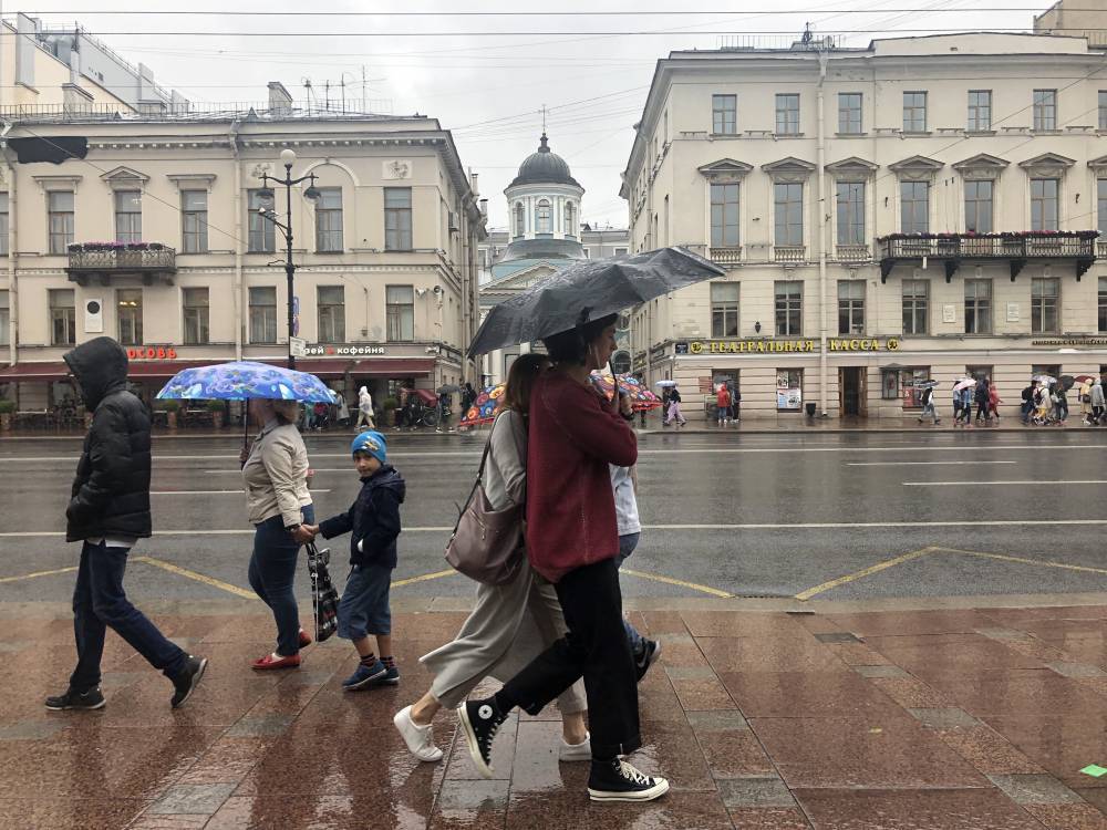 Петербург накрыл сильный многочасовой ливень