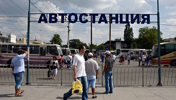 В Крыму рассказали, почему не могут справиться с нелегальными перевозчиками