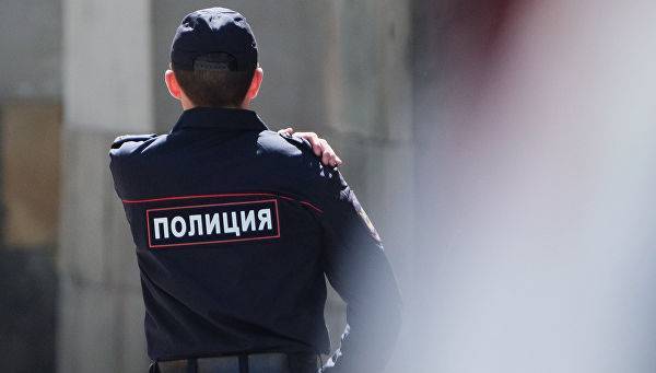 Российский полицейский выкрал начальника и снял его в порно