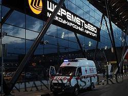 Восемь человек пострадали при эвакуации из самолета в Шереметьево