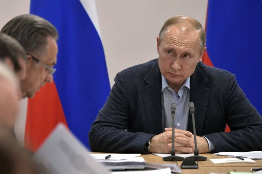 Путин предостерег власти от хамства в адрес граждан