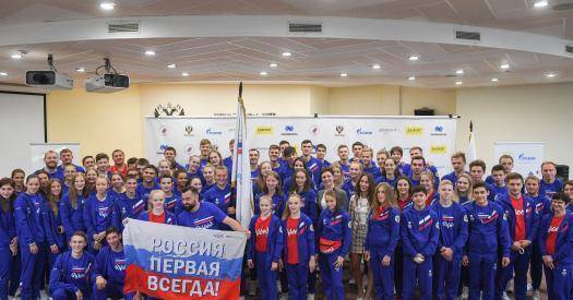 Удачи в Баку! Юных российских спортсменов торжественно проводили на Олимпийский фестиваль
