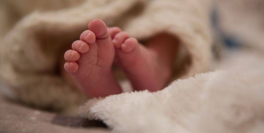 Отменен ГОСТ для фотографов новорожденных, который запрещал работать людям с ВИЧ