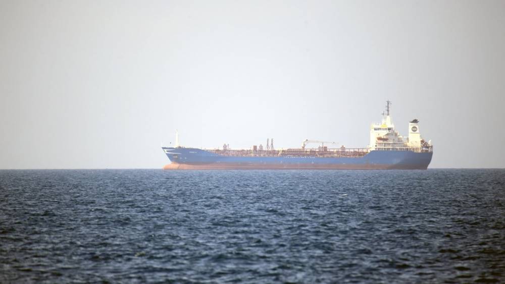 Политолог прокомментировал задержание Ираном «бесхозного» танкера с контрабандной нефтью