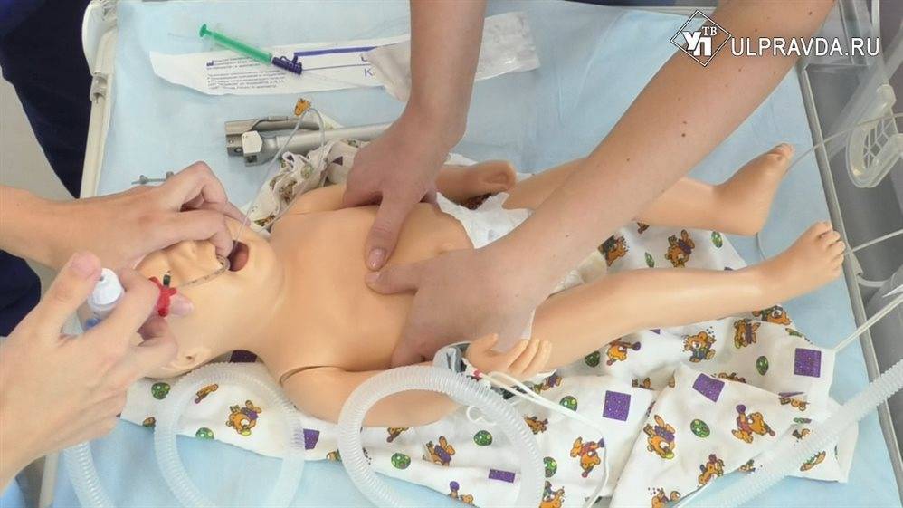 Кукла в перинатальном центре «Мама» помогает спасать жизни малышам