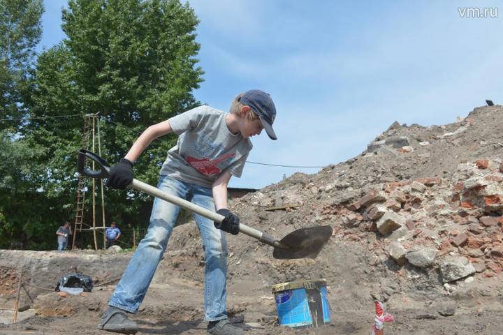 Археологи нашли в России более 300 артефактов эпохи викингов