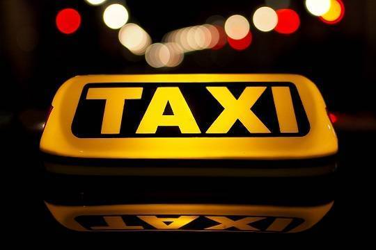 ФАС получила ходатайство «Яндекс.Такси» о покупке «Везет»