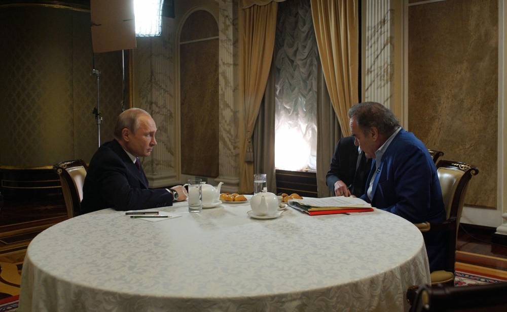 Путин: Медведчук занимает позицию основателей украинского национализма