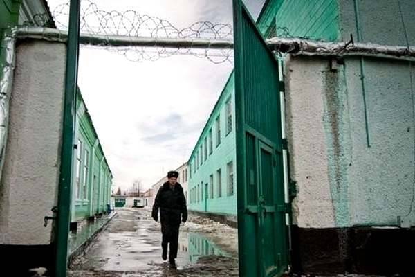 Наркоторговля, семейная коррупция и другие «забавы» украинских тюремщиков