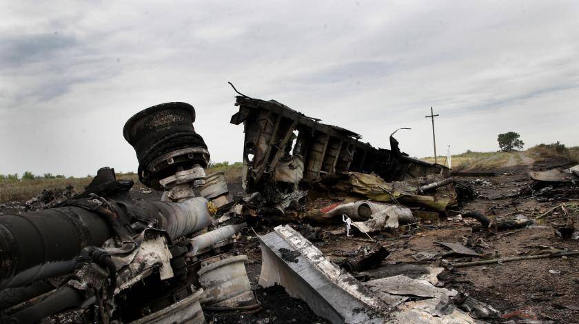 "Был военный самолет": державшиеся в тайне слова очевидцев о сбитом MH17 неожиданно всплыли