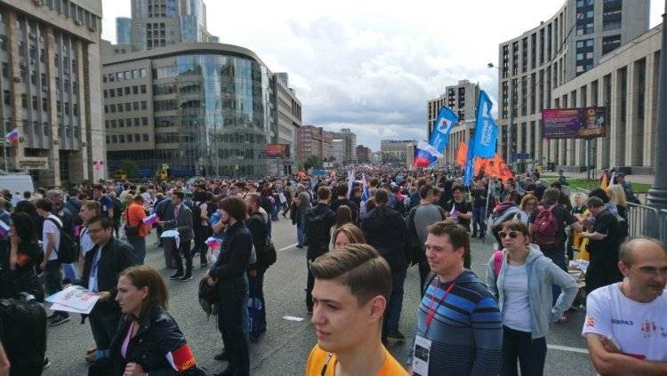 Не разделяющим точку зрения оппозиции СМИ не дали освещать митинг в Москве