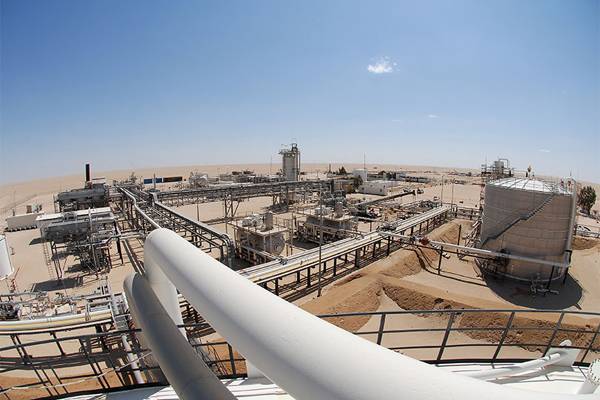 На крупнейшем в Ливии месторождении остановили добычу нефти