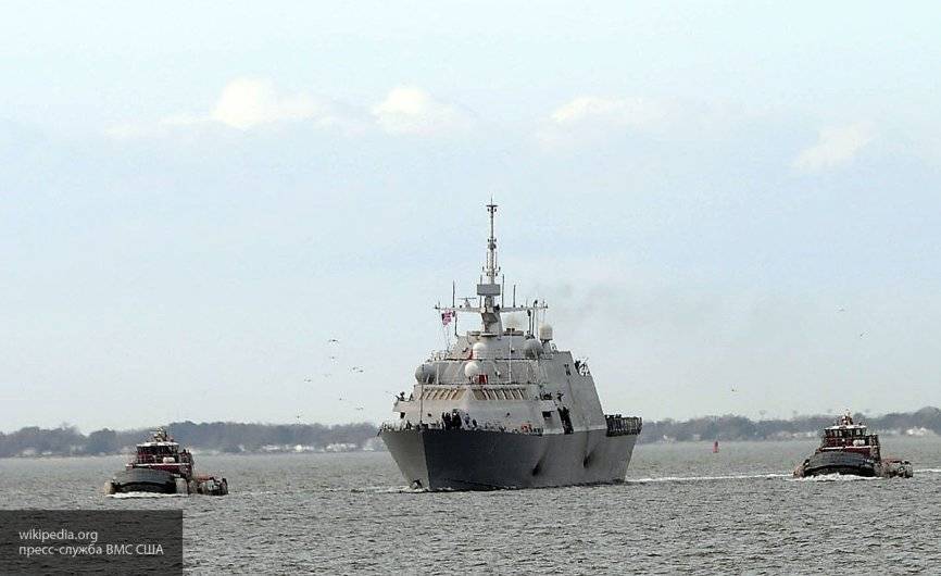 Франция призывает Иран отпустить британский танкер, задержанный в Персидском заливе
