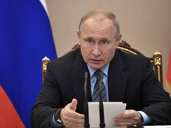 Путин перенес саммиты ШОС и БРИКС из Челябинска в Санкт-Петербург