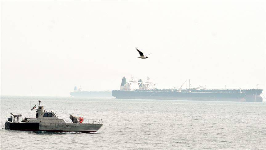 Американский корабль сбил иранский беспилотник в Ормузском проливе