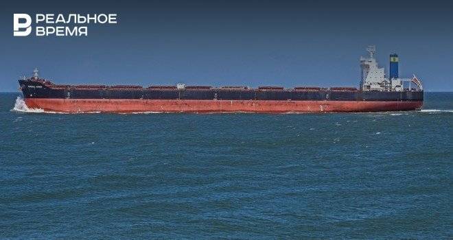 Посольство РФ подтвердило нахождение трех россиян на задержанном Ираном танкере